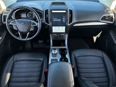 Used 2022 Ford Edge SEL w/ Convenience Package image 10