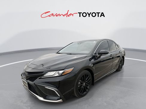 Used 2023 Toyota Camry XSE image 1