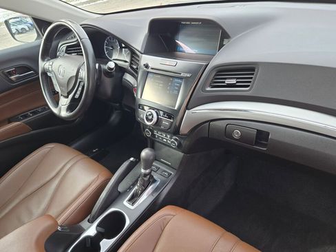 Used 2022 Acura ILX w/ Premium Package image 8