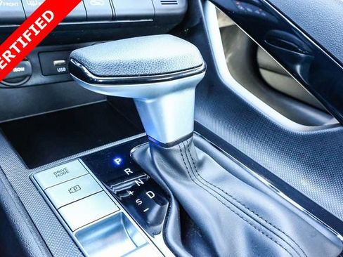 Used 2025 Hyundai Elantra Hybrid FWD image 25