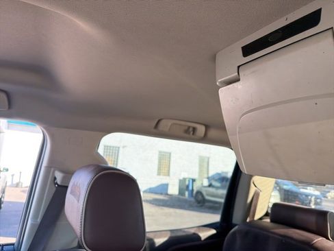 Used 2018 Chevrolet Silverado 1500 High Country image 74