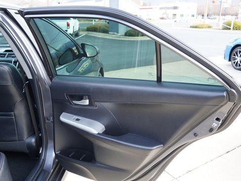 Used 2013 Toyota Camry SE image 25