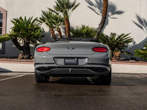 Used 2023 Bentley Continental GT Mulliner image 35