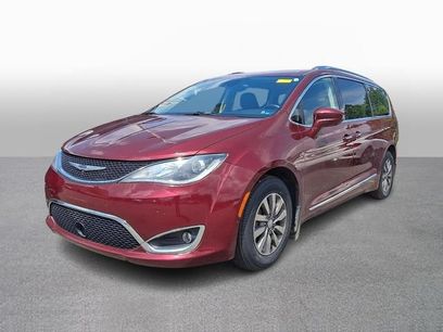 Used 2019 Chrysler Pacifica Touring-L Plus w/ Advanced Safetytec Group