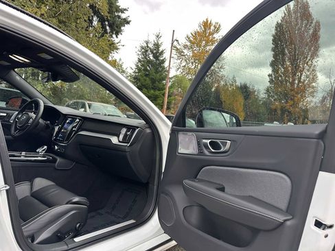 Certified 2024 Volvo V60 T8 Polestar image 19