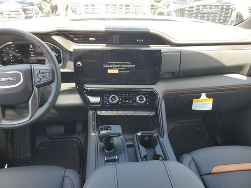 New 2026 GMC Sierra 1500 AT4 w/ AT4 Premium Package AWD/4WD image 15