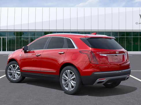 New 2026 Cadillac XT5 Premium Luxury image 3