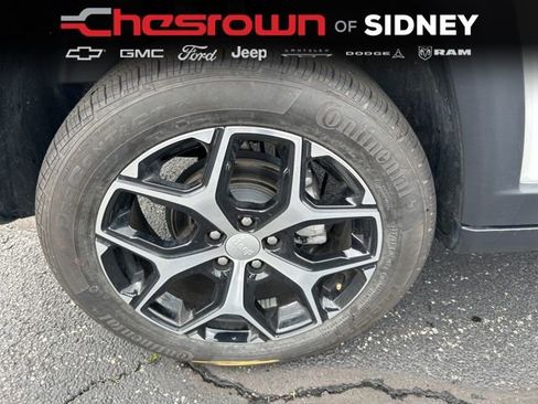 Used 2024 Jeep Compass Limited w/ Sun and Sound Group AWD/4WD image 19