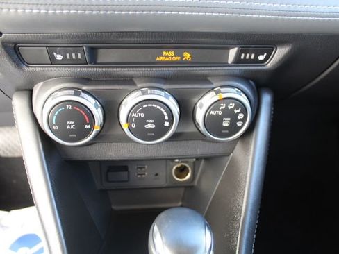 Used 2019 MAZDA CX-3 Touring image 22