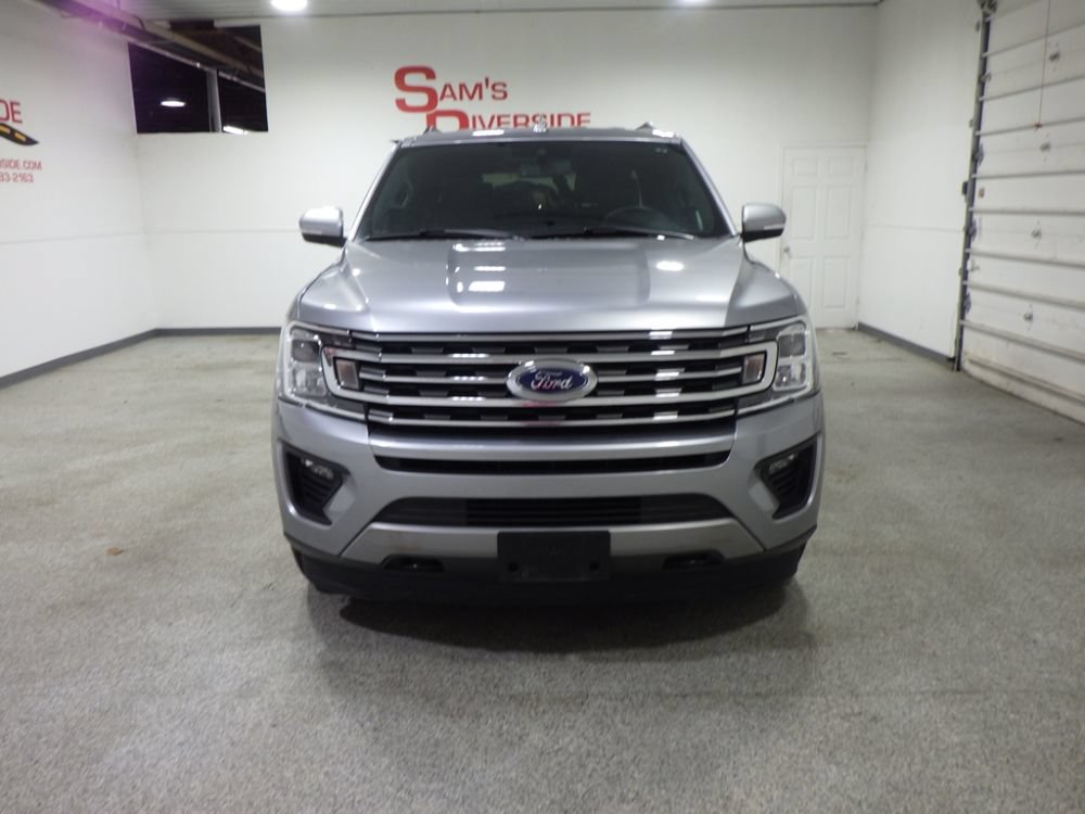 Used 2020 Ford Expedition Max XLT w/ Equipment Group 202A AWD/4WD image 5
