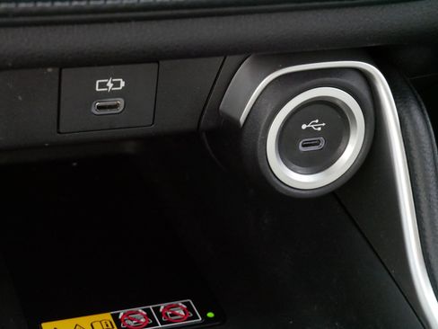 Certified 2025 Toyota Grand Highlander AWD Hybrid image 29