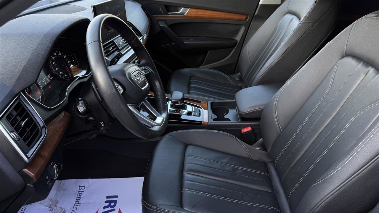 Used 2023 Audi Q5 2.0T Premium w/ Convenience Package AWD/4WD image 26