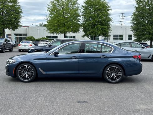 Certified 2023 BMW 530i xDrive w/ Premium Package AWD/4WD image 2