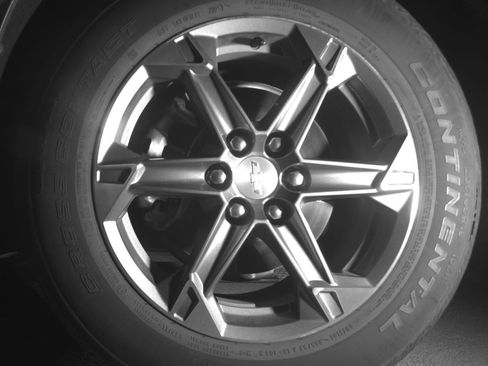 Used 2025 Chevrolet Blazer LT image 12