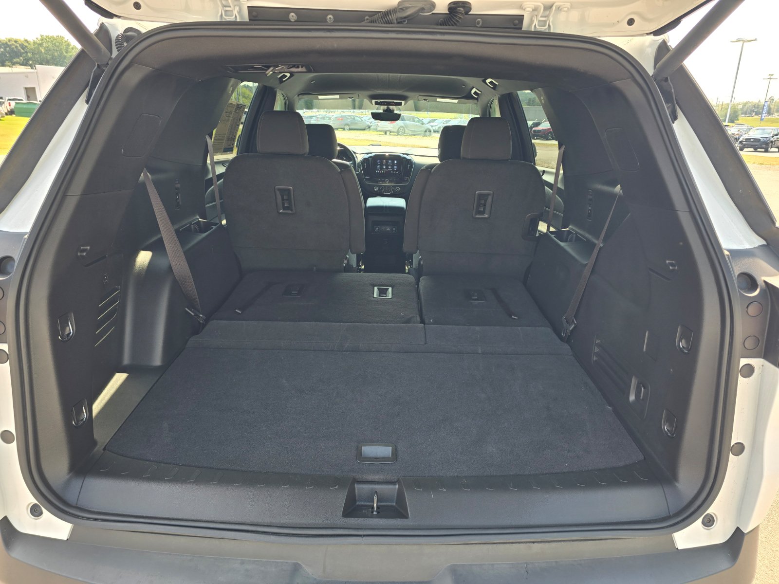 Used 2023 Chevrolet Traverse LT FWD image 26