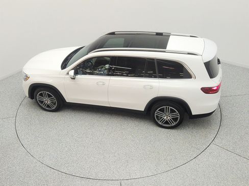 Certified 2026 Mercedes-Benz GLS 450 4MATIC image 29