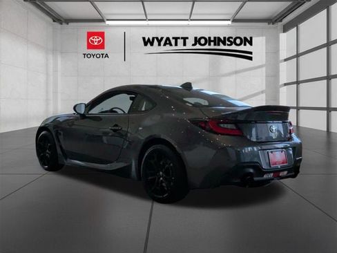 New 2026 Toyota GR86 Premium RWD image 3