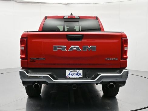Used 2025 RAM 1500 Big Horn AWD/4WD image 6