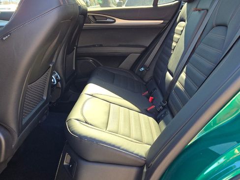 New 2025 Alfa Romeo Stelvio Sprint image 18