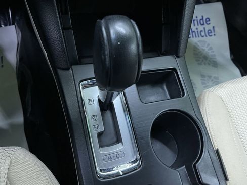 Used 2016 Subaru Outback 2.5i Premium image 25