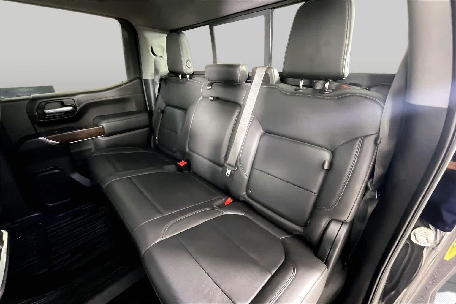 Used 2021 GMC Sierra 1500 SLT RWD image 17