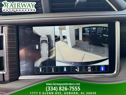 Used 2022 GMC Yukon Denali w/ Advanced Technology Package RWD image 24
