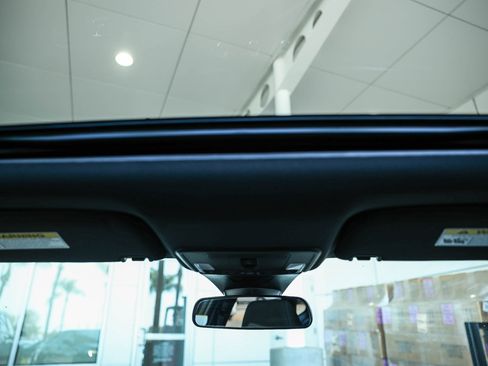 Certified 2025 Honda Civic Sport image 23