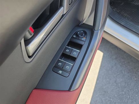 Used 2025 MAZDA CX-50 AWD 2.5 Hybrid w/ Weather Package image 21