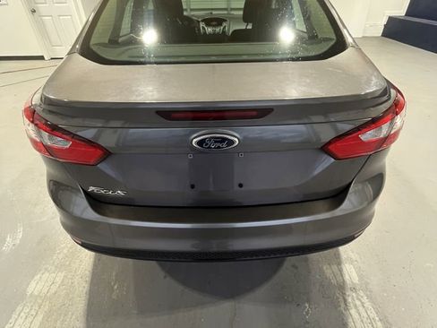 Used 2012 Ford Focus S image 4