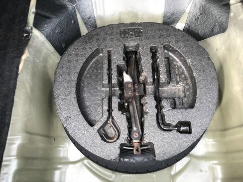 Used 2010 Honda Civic LX image 12