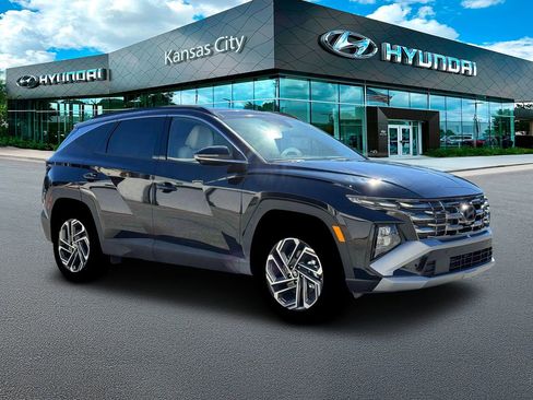 New 2026 Hyundai Tucson Limited AWD/4WD image 10