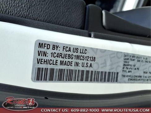 Used 2021 Jeep Grand Cherokee Limited w/ Premium Lighting Group RWD image 39