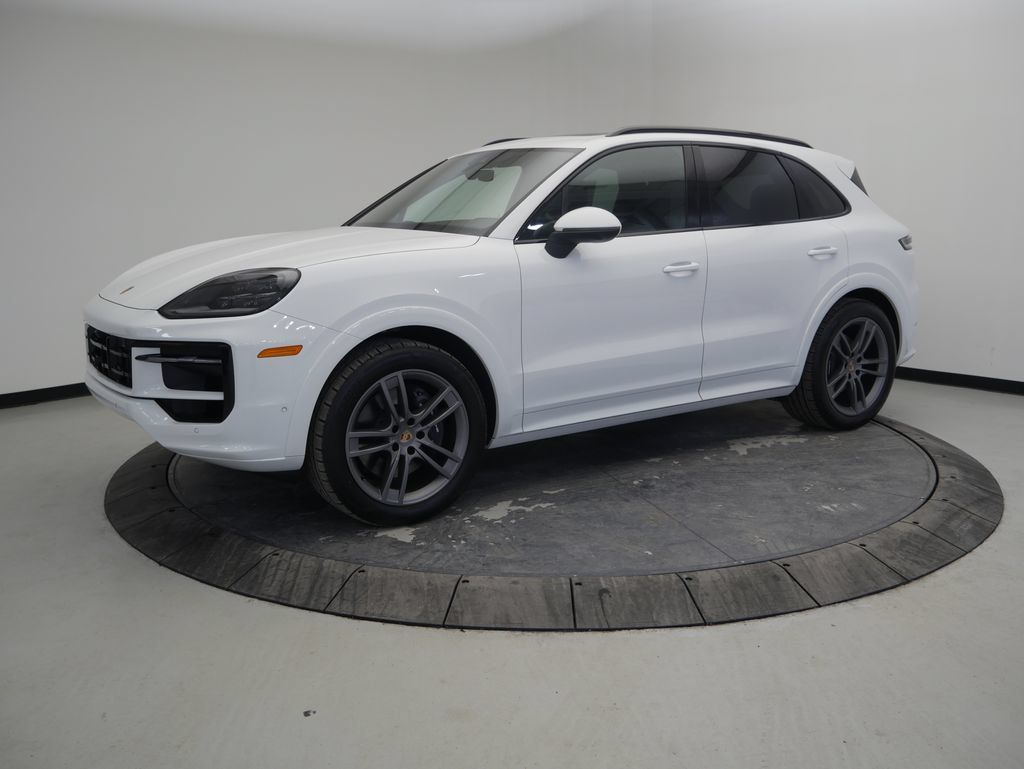 Certified 2026 Porsche Cayenne AWD/4WD image 1