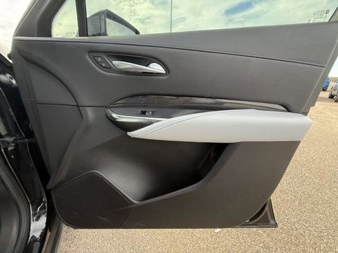 Used 2025 Cadillac XT4 Sport image 34