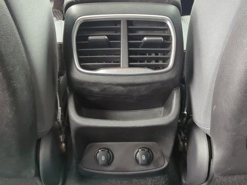 Used 2019 Hyundai Santa Fe SE image 23