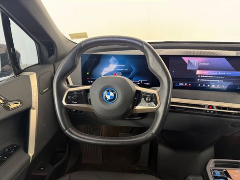 Certified 2024 BMW iX xDrive50 w/ Premium Package AWD/4WD image 30
