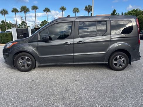 Used 2023 Ford Transit Connect Titanium w/ Trailer Tow Package image 4