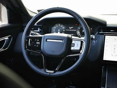 New 2026 Land Rover Range Rover Velar Dynamic SE image 38