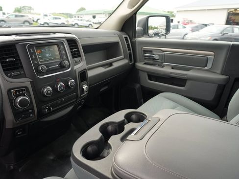 Used 2017 RAM 1500 Tradesman w/ Power & Remote Entry Group AWD/4WD image 18