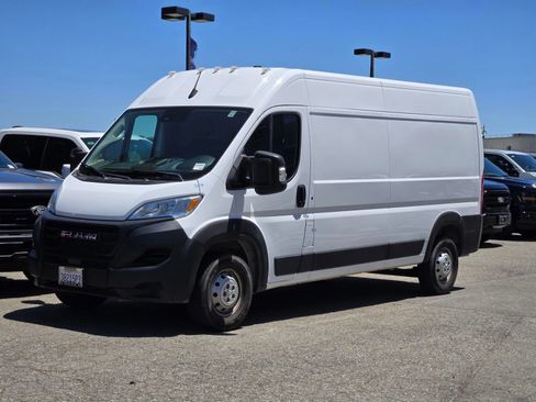 Used 2023 RAM ProMaster 2500 FWD image 8