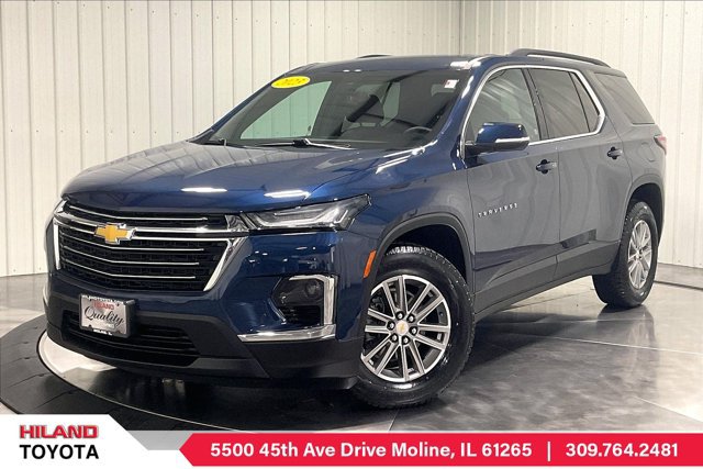 Used 2023 Chevrolet Traverse LT w/ LPO, Floor Liner Package AWD/4WD image 1