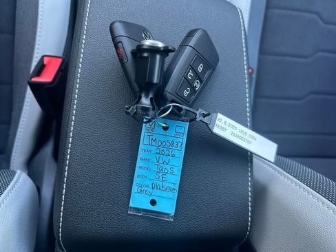 New 2026 Volkswagen Taos SE image 61