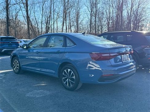 Certified 2025 Volkswagen Jetta S image 4