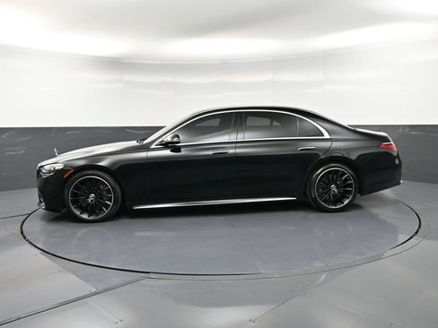 Used 2026 Mercedes-Benz S 580 4MATIC Sedan image 2