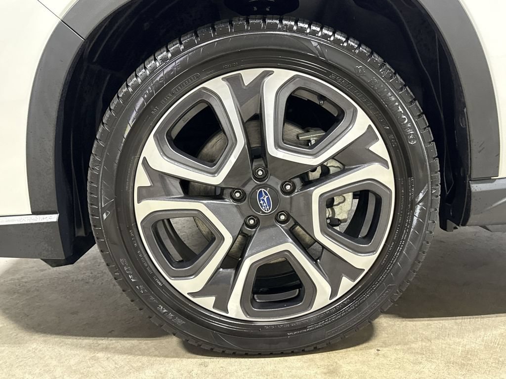 Used 2023 Subaru Ascent Limited AWD/4WD image 27