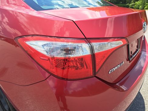 Used 2016 Toyota Corolla LE FWD image 34