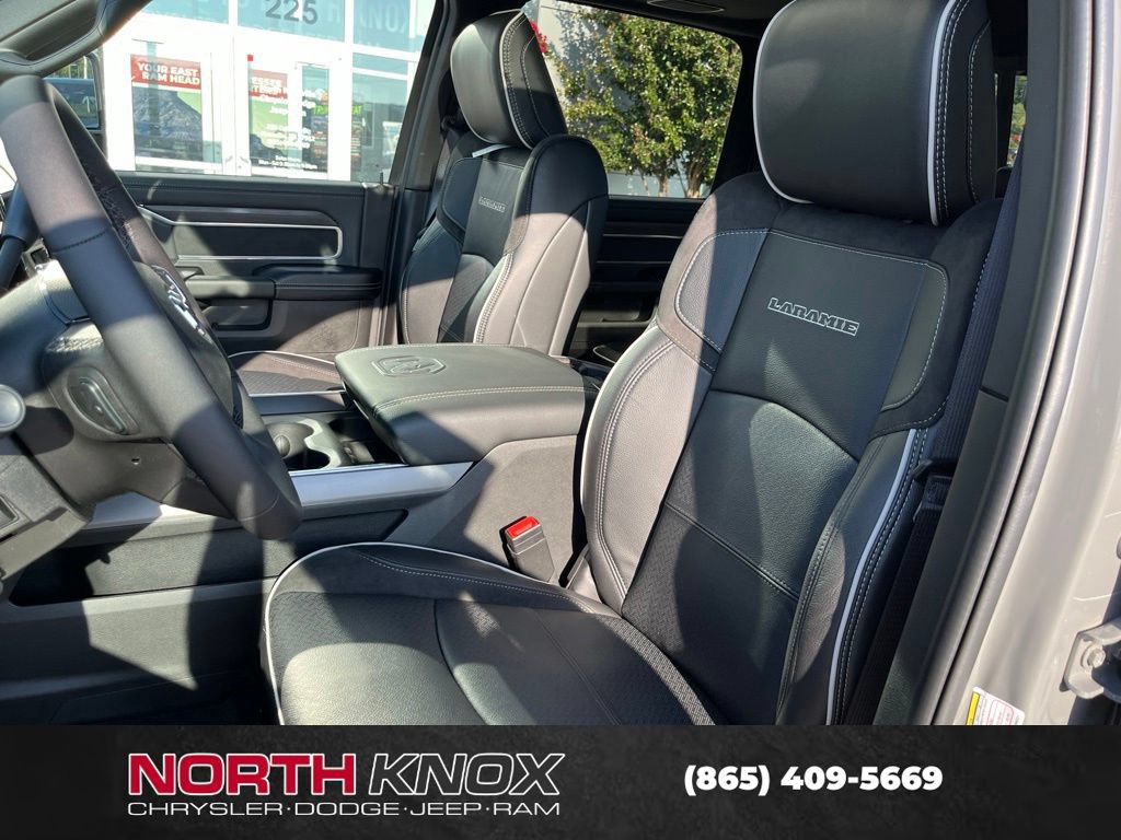 New 2027 RAM 3500 Laramie AWD/4WD image 4