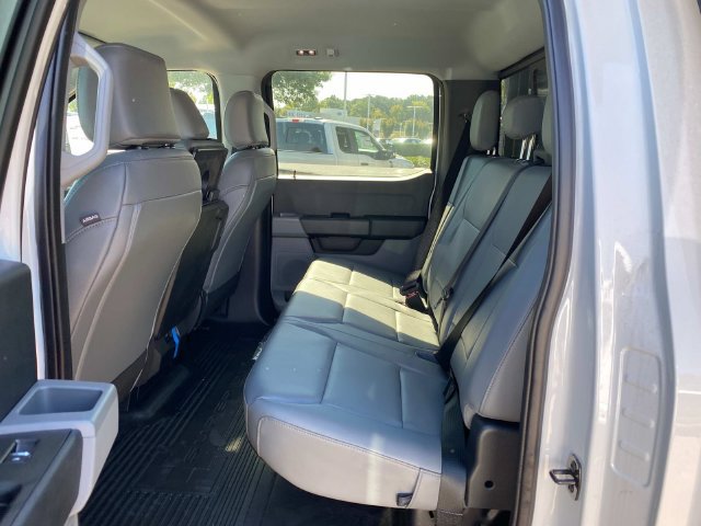 New 2025 Ford F350 XL w/ XL Chrome Package AWD/4WD image 7