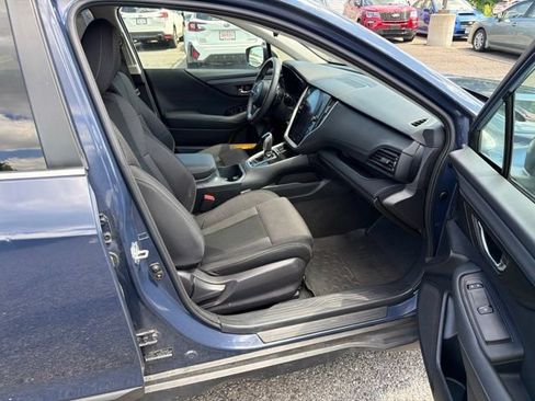 Used 2024 Subaru Outback Premium AWD/4WD image 10