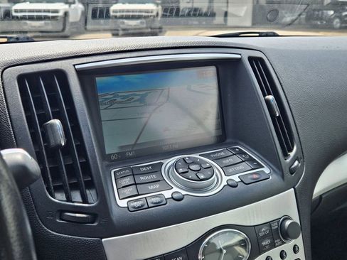 Used 2013 INFINITI G37 IPL image 17